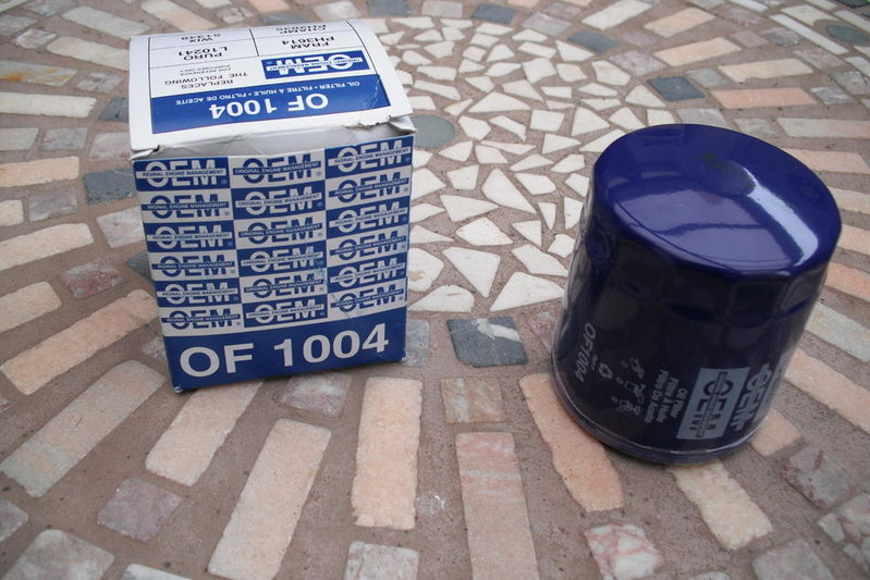 Toyota Oil Filter (Made in Thailand) vs. the competition........-oem-oil-filter-001.jpg