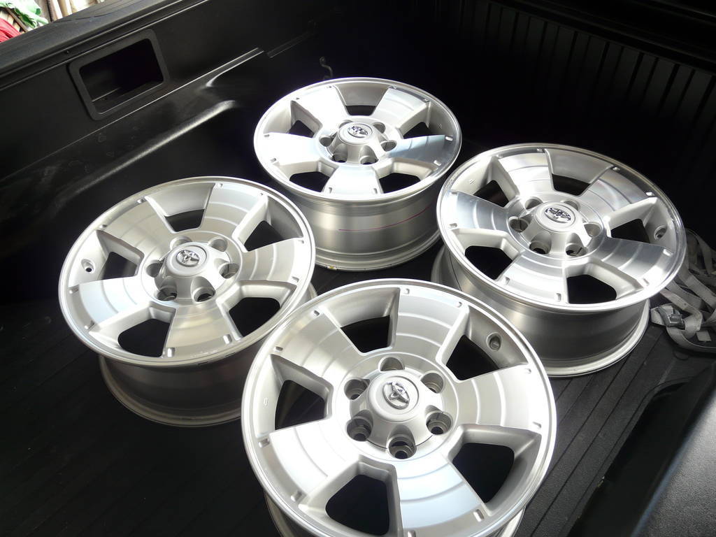 Toyota tacoma oem rims