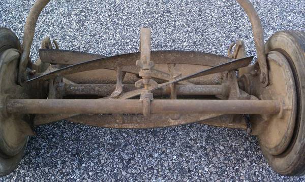 Eclipse Mower I found Wanted to share Smokstak Antique Engine