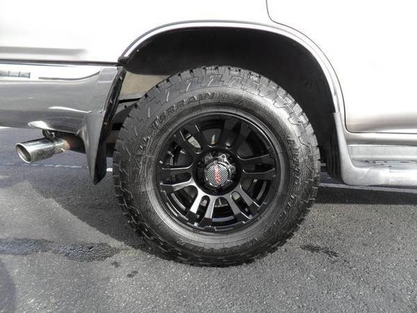 MB Chaos TKO Center Caps / TRD Decals - Tacoma World Forums
