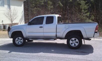 2006 toyota tacoma emblem floor mats #3