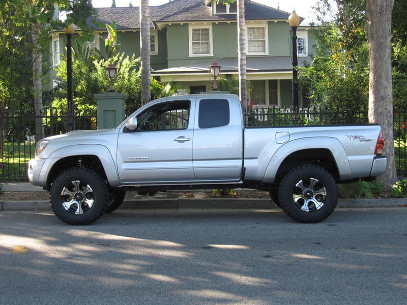 2008 silver toyota tacoma full cab #5