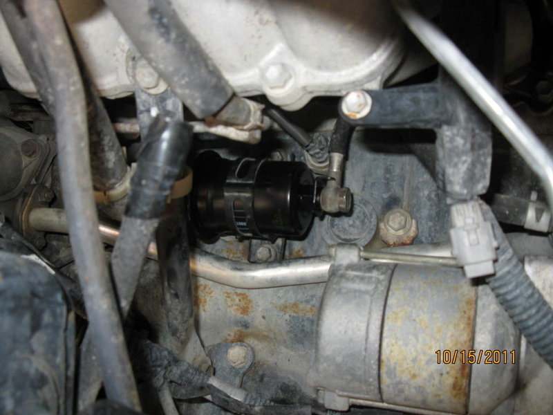2002 toyota tacoma v6 fuel filter location #6