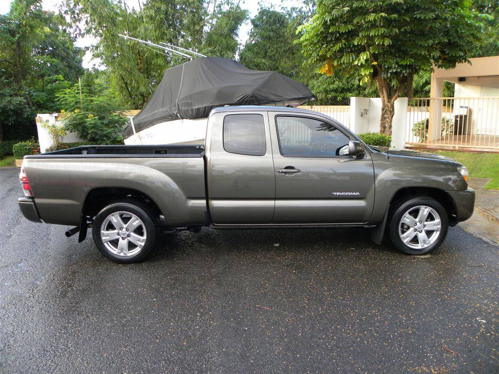 Rav 4 Wheels On 05 5 Lug Tacoma Tacoma World