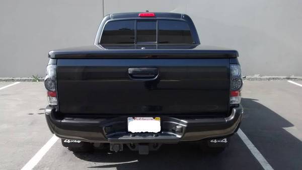 Tacoma Aftermarket Black Smoke Led Tail Lights Page 5 World Here S Some Pictures Of My Truck With These Tail Lights