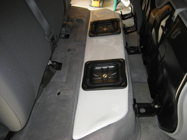 2013 tacoma sub box