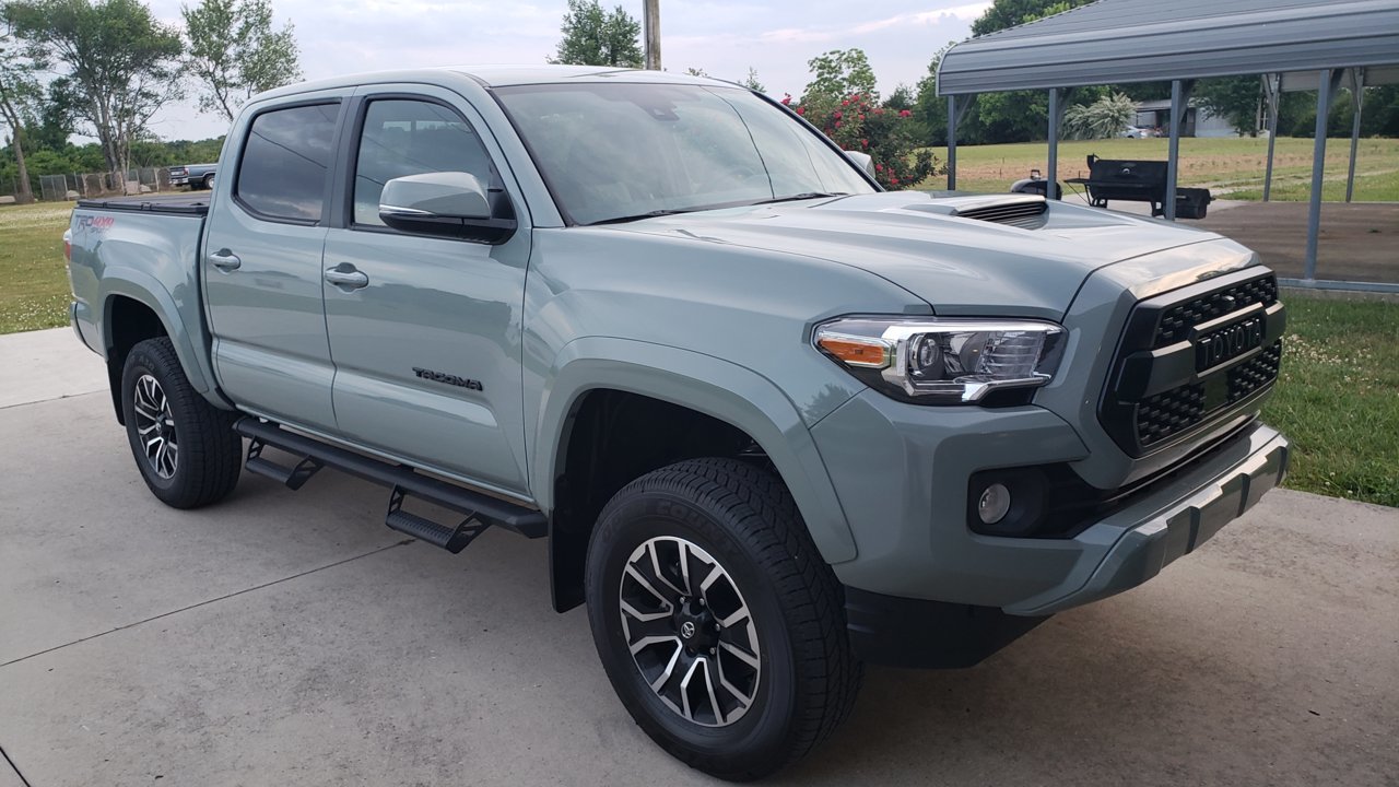 2022 lunar rock trd sport (20220515_192310.jpg) World