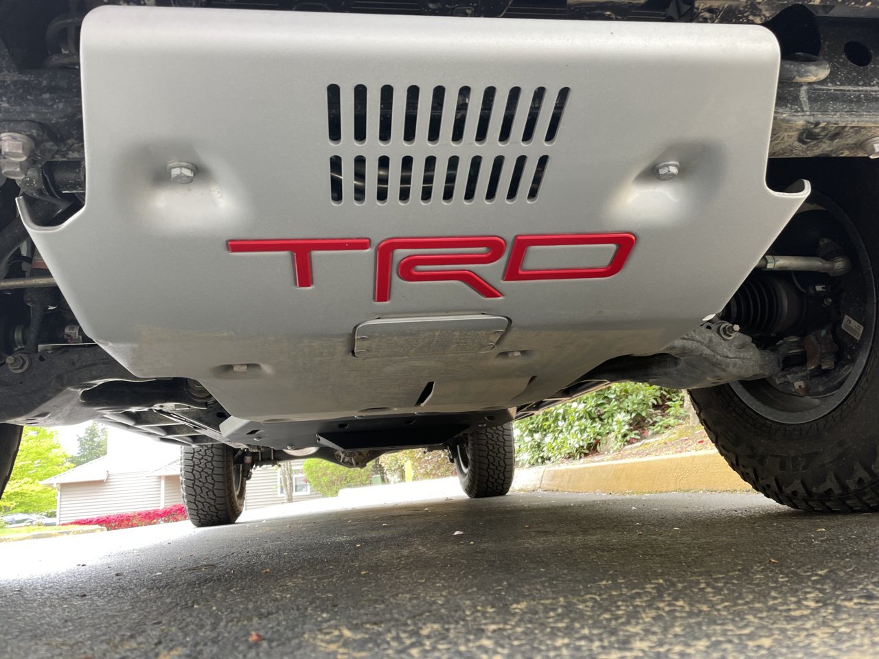 TRD front skid plate (IMG_1137.jpg) World